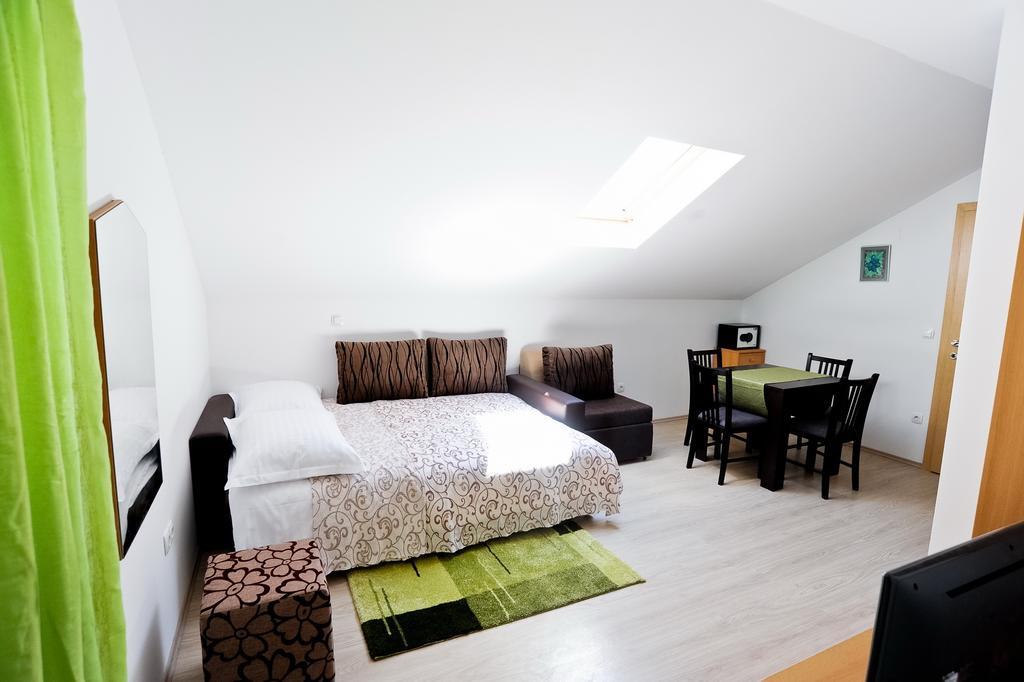 Appartement Roko *